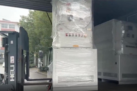 加热控温装置使用前，请阅读并理解操作手册